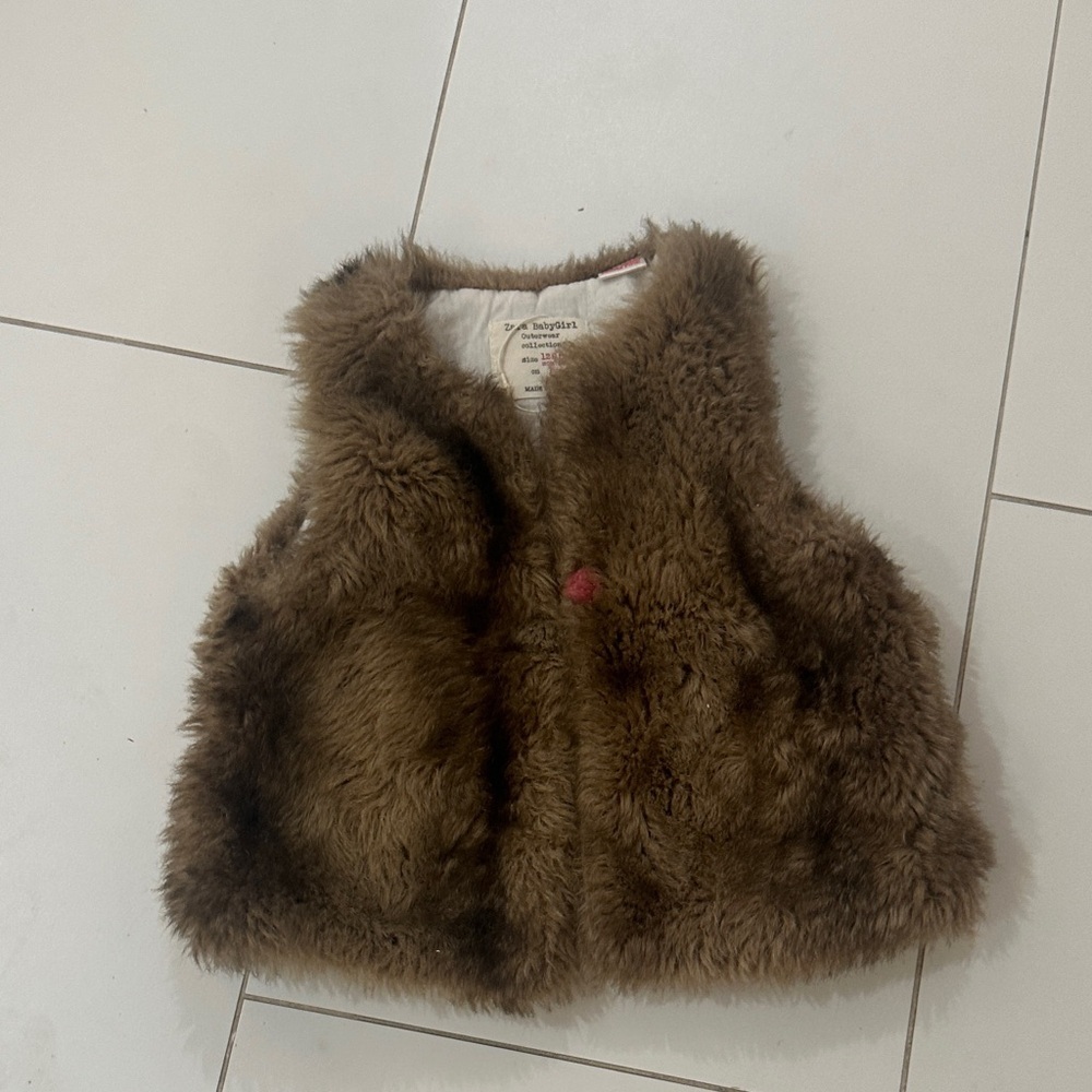 Zara Brown Faux Fur Vest 12/18m